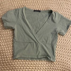 NWOT Brandy Melville Crop Top